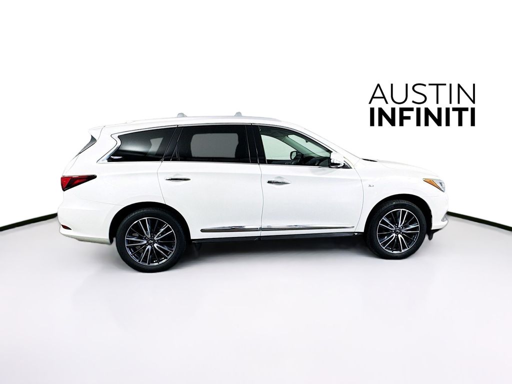 2018 Infiniti QX60 Premium photo 8