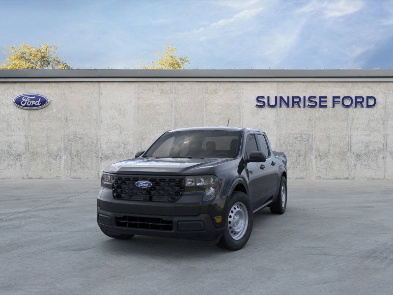 2025 Ford Maverick XL photo 2