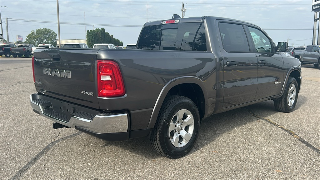 2025 Ram 1500 Big Horn Lone Star photo 3