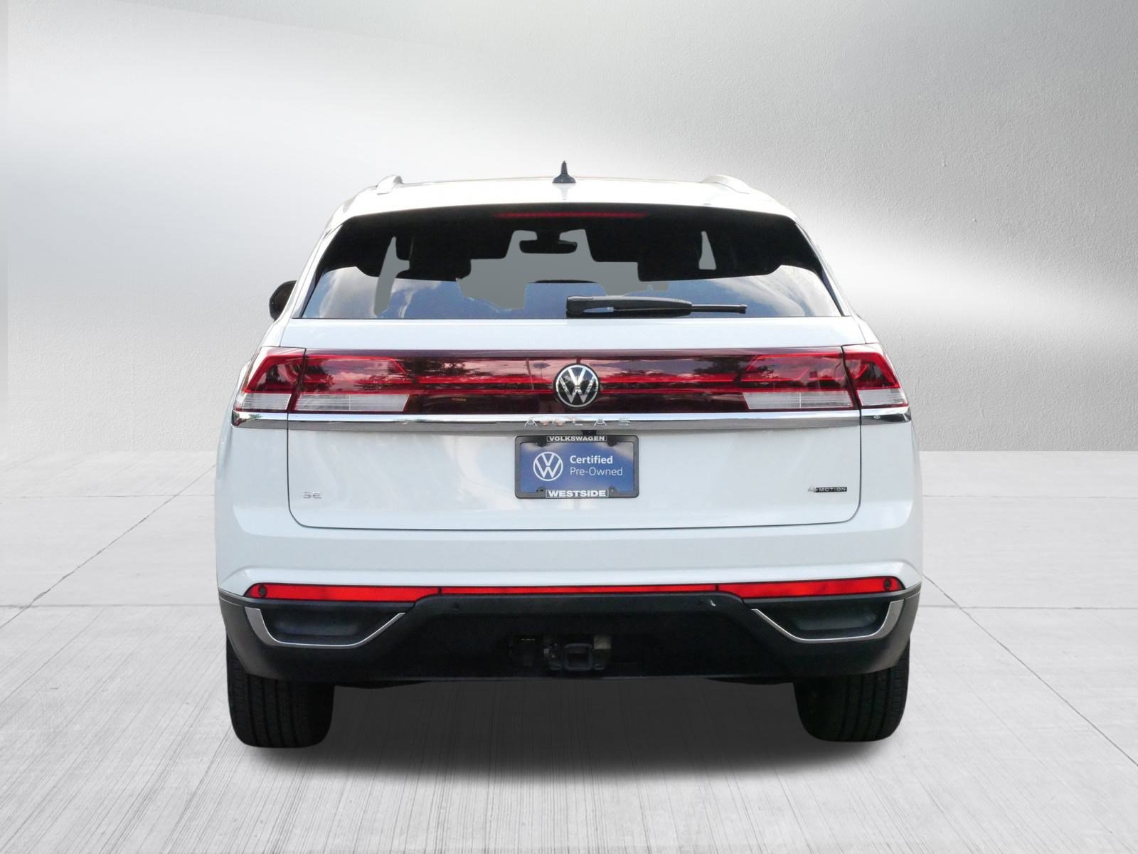 2024 Volkswagen Atlas Cross Sport SE Technology photo 6