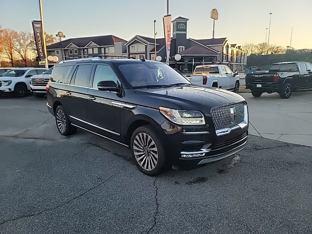2019 Lincoln Navigator Reserve's photo
