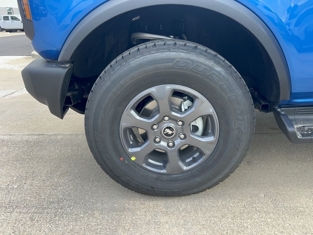 2025 Ford Bronco Big Bend photo 4