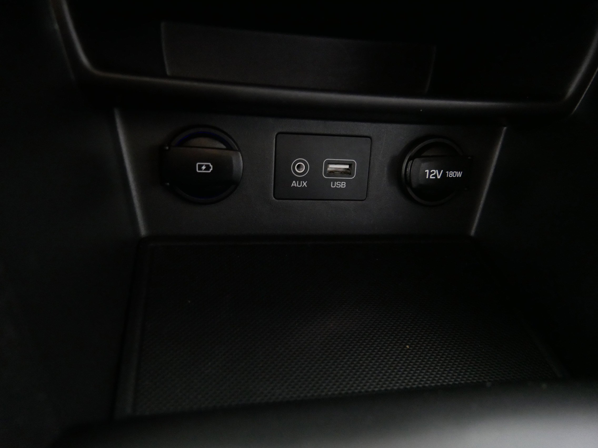 2019 Hyundai Kona SEL photo 30