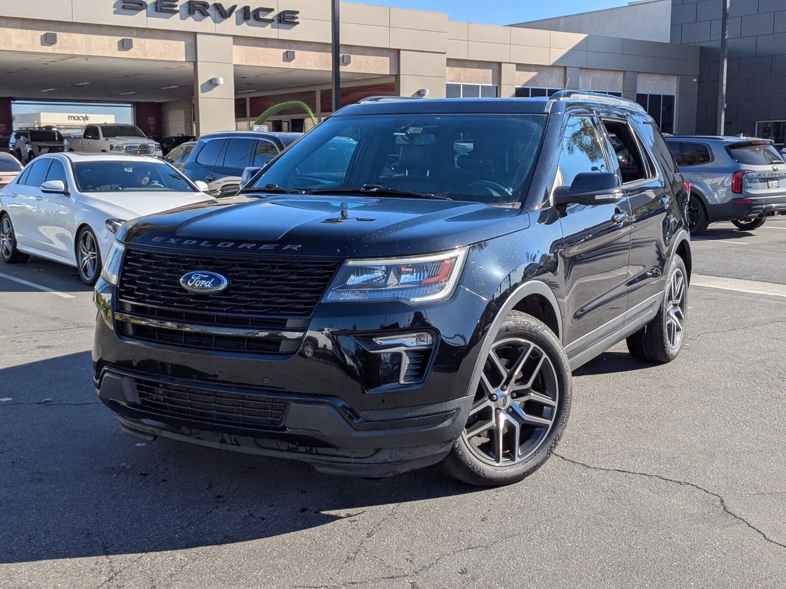 2018 Ford Explorer Sport's photo