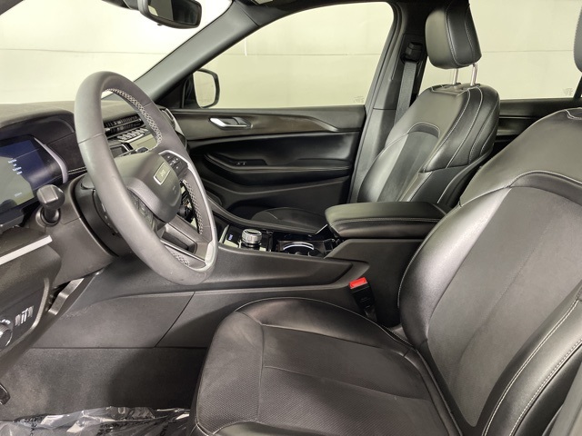 2023 Jeep Grand Cherokee Laredo Altitude photo 20