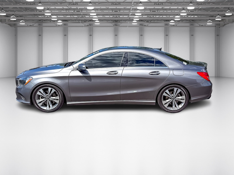 2019 Mercedes Benz CLA 250 4MATIC photo 2