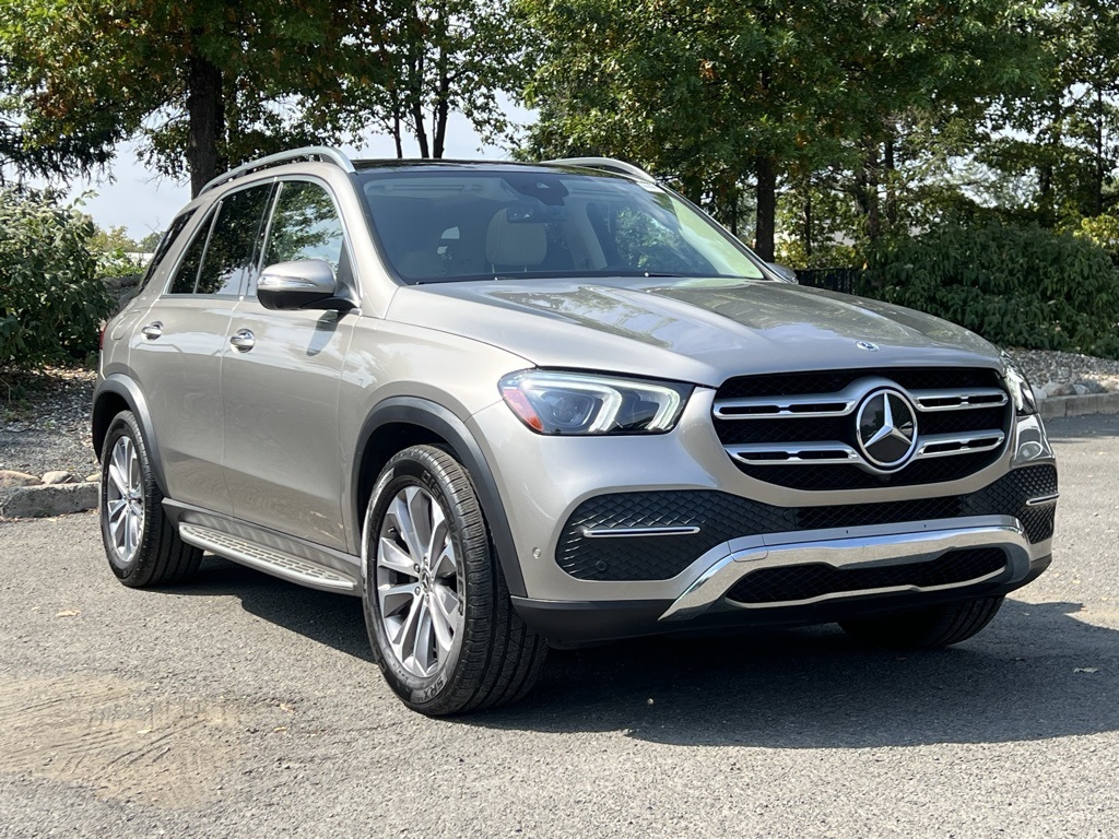 2022 Mercedes Benz GLE 350 4MATIC photo 3