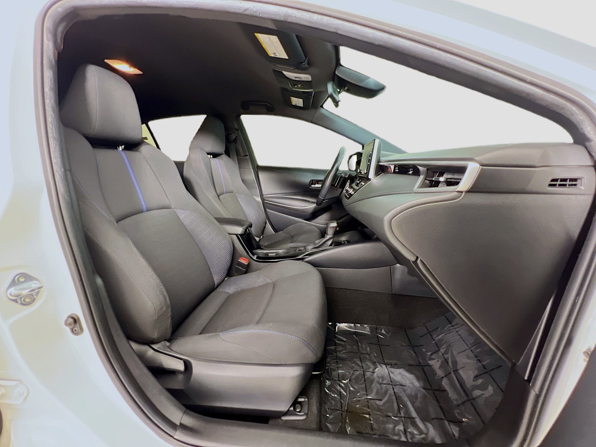 2021 Toyota Corolla SE photo 23