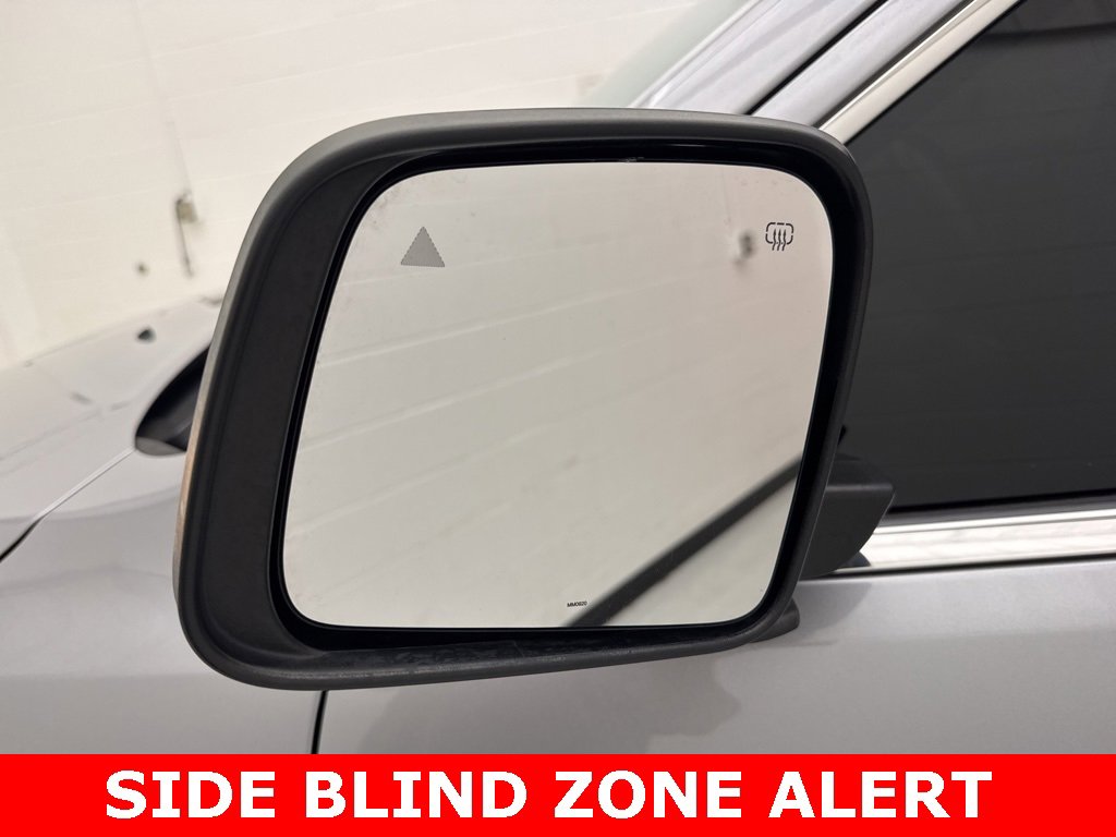 2021 Jeep Grand Cherokee Laredo E photo 4