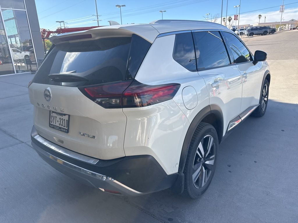 2021 Nissan Rogue Platinum photo 4