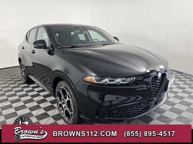 2025 Alfa Romeo Tonale Base