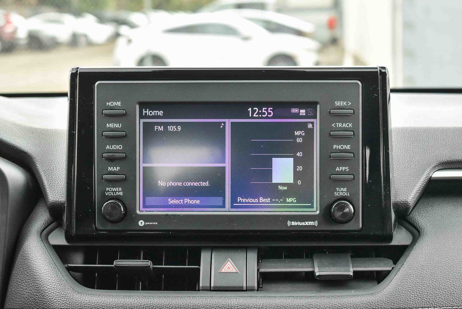 2021 Toyota RAV4 XLE photo 12