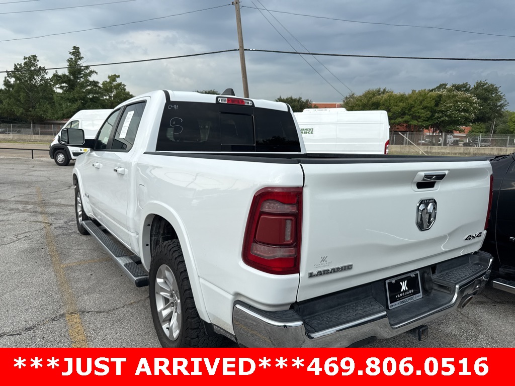 2022 Ram 1500 Laramie photo 3