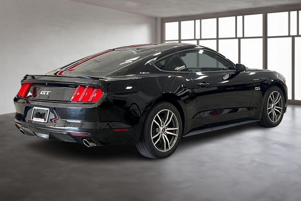 2016 Ford Mustang GT photo 2