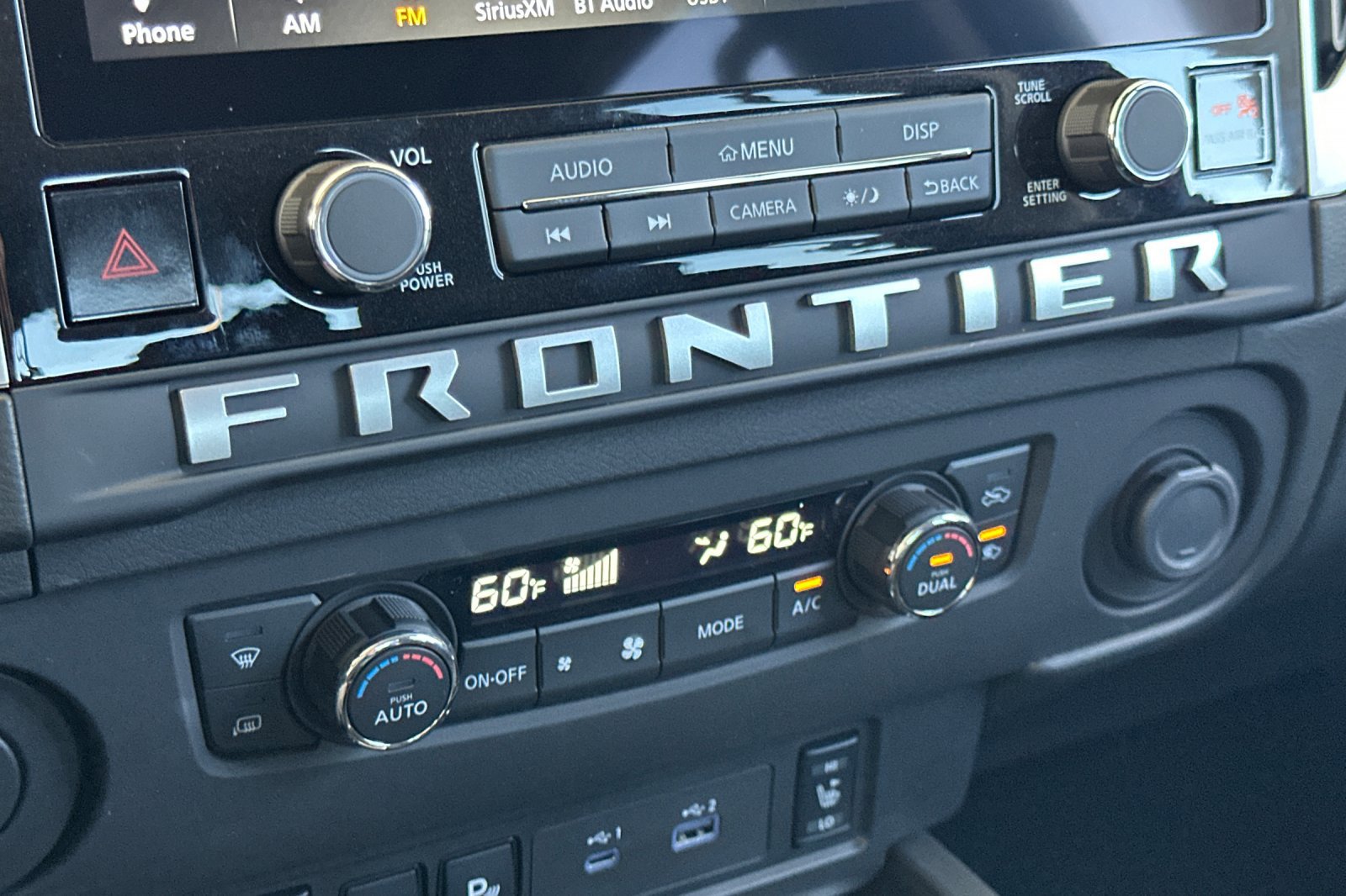2025 Nissan Frontier SV photo 15