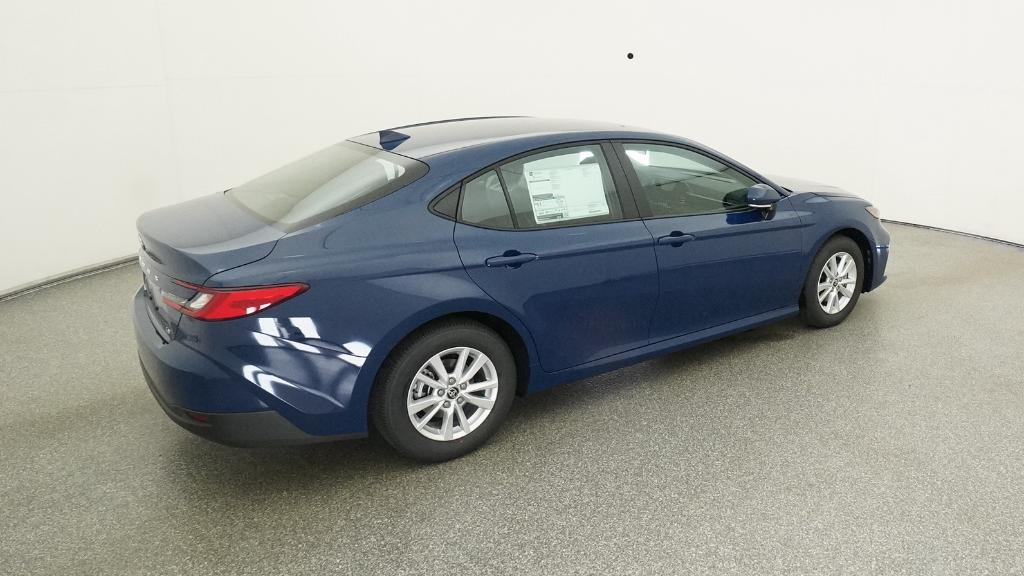 2026 Toyota Camry LE photo 20