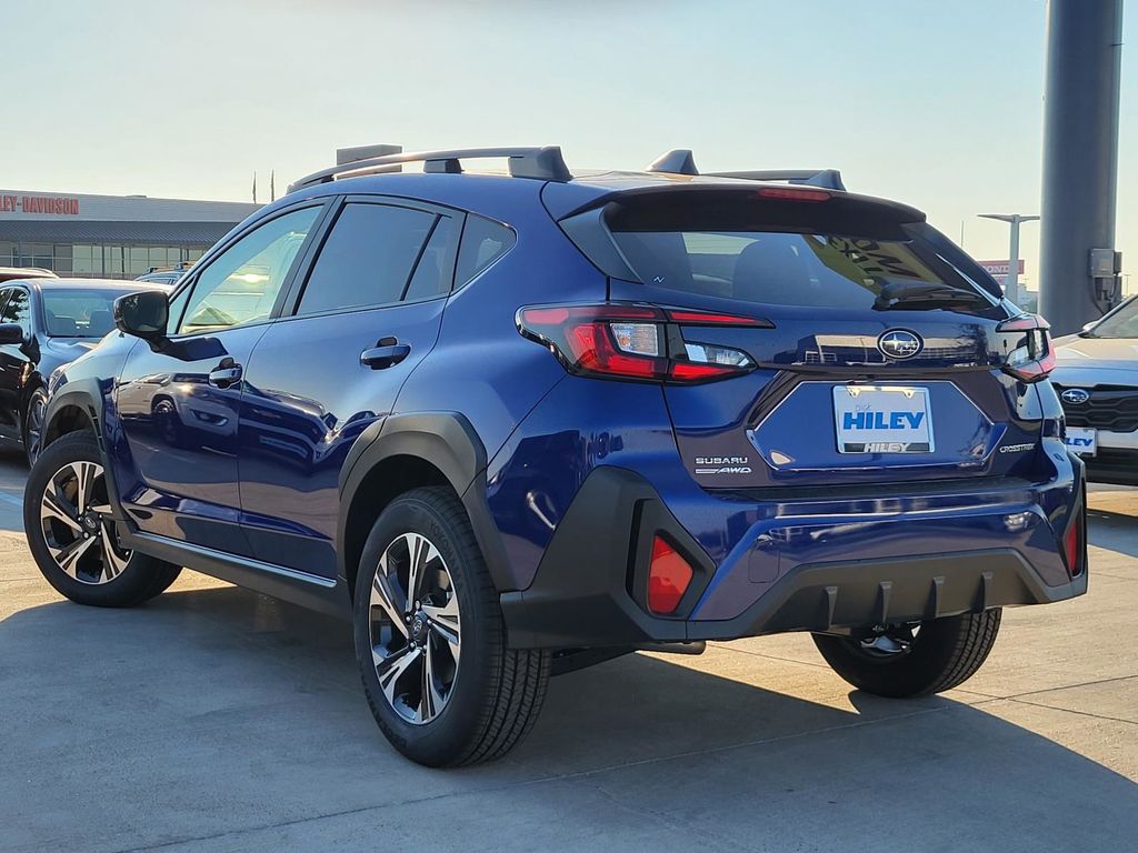 2025 Subaru Crosstrek Premium photo 3
