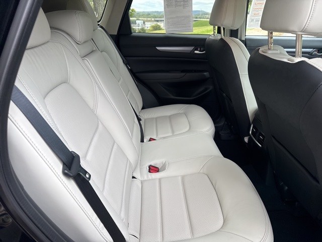 2023 Mazda CX-5 2.5 S Preferred photo 11