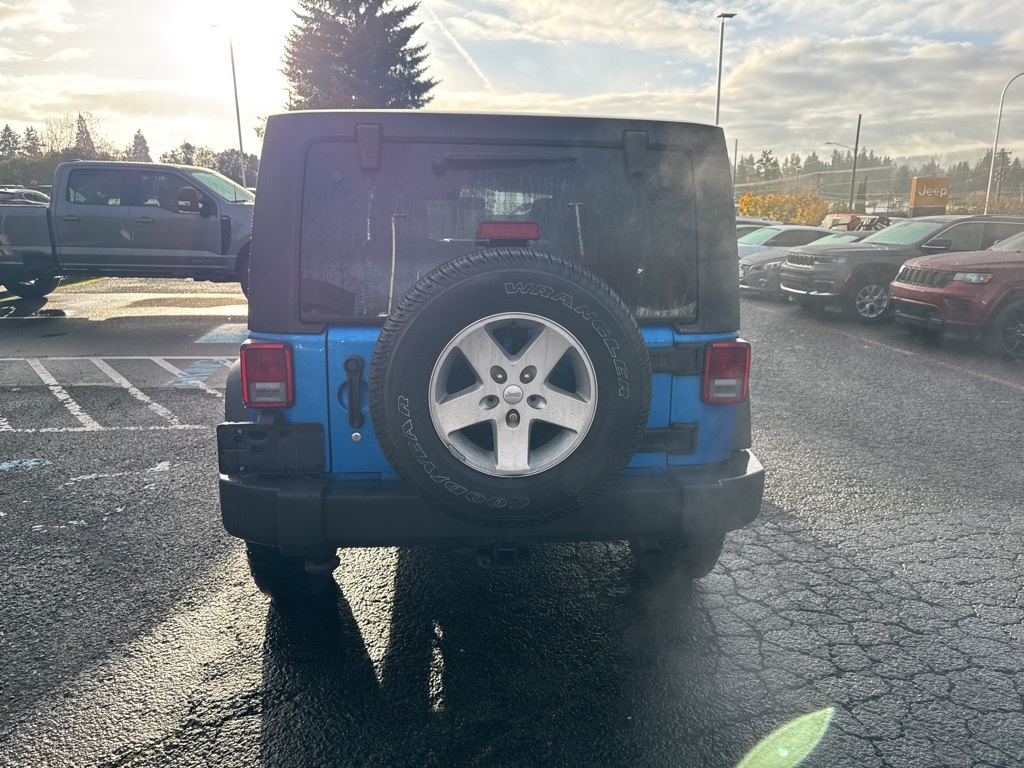2016 Jeep Wrangler Unlimited Sport photo 4