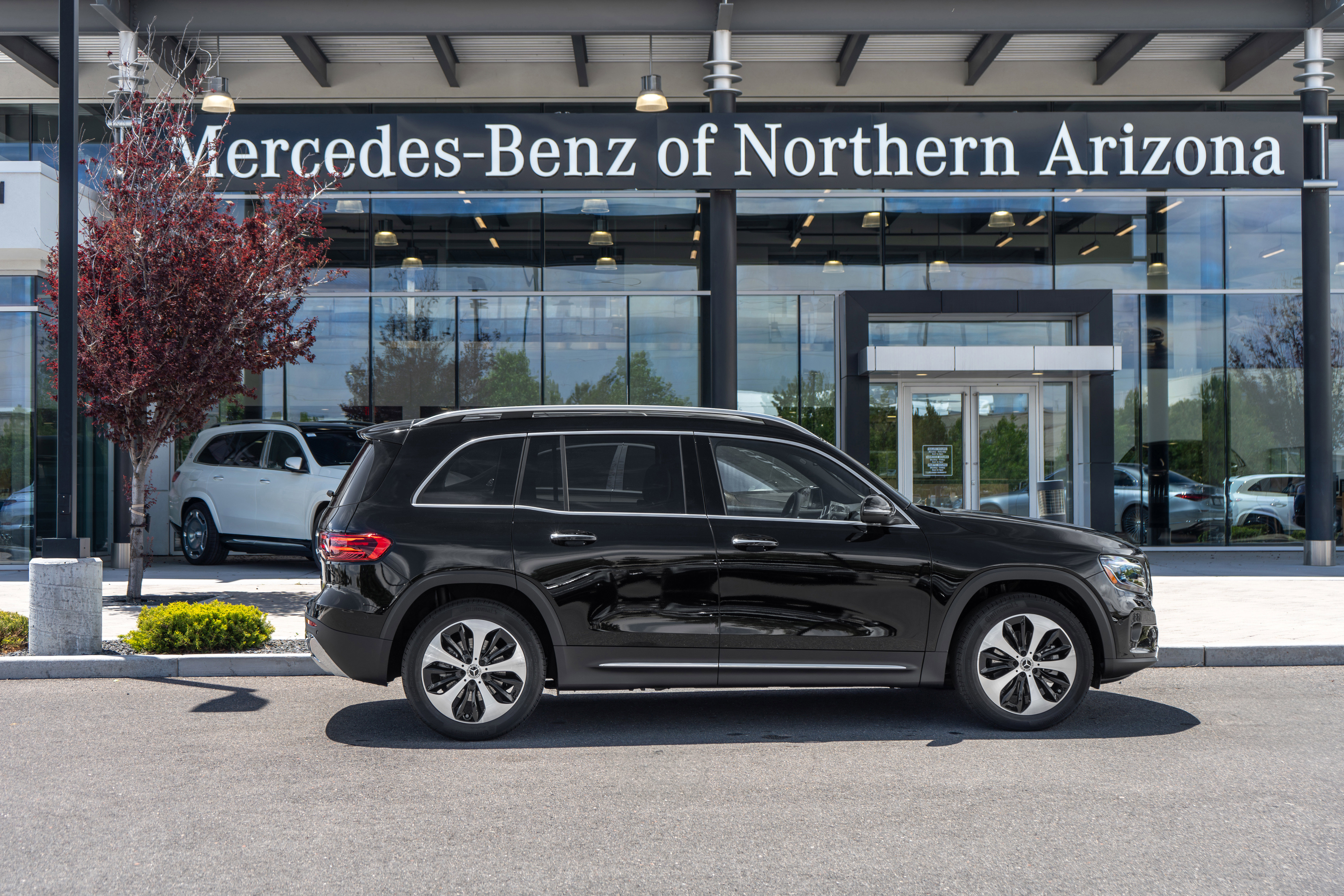 2024 Mercedes-Benz GLB Base