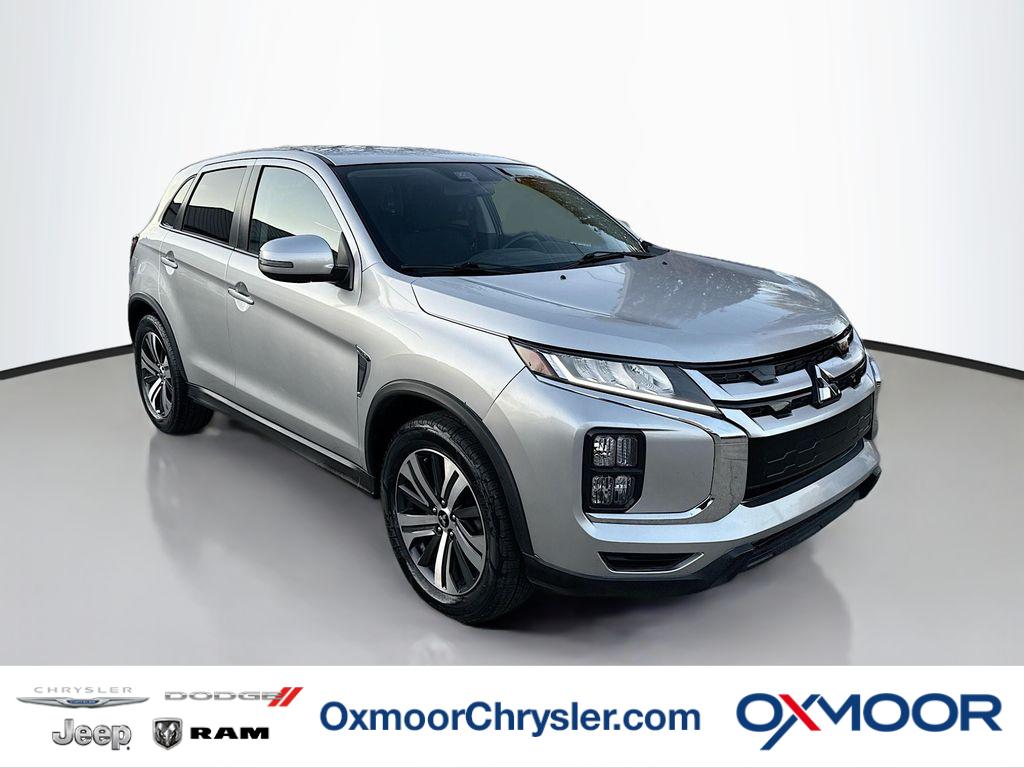 2021 Mitsubishi Outlander Sport SE's photo