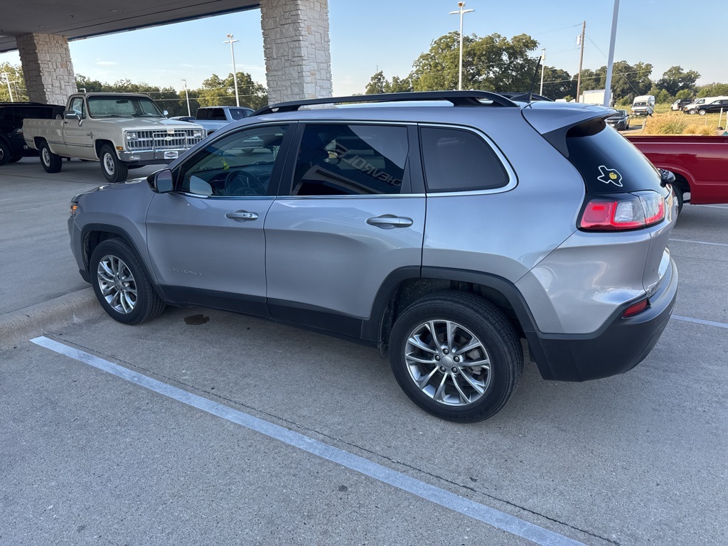 2022 Jeep Cherokee Latitude Lux photo 4