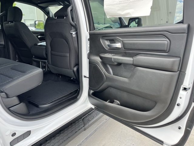 2025 Ram 1500 Tradesman photo 19