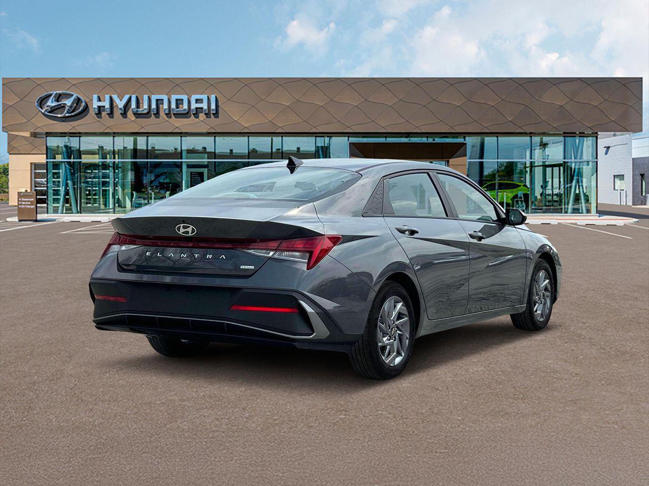 2025 Hyundai Elantra Hybrid Blue photo 7