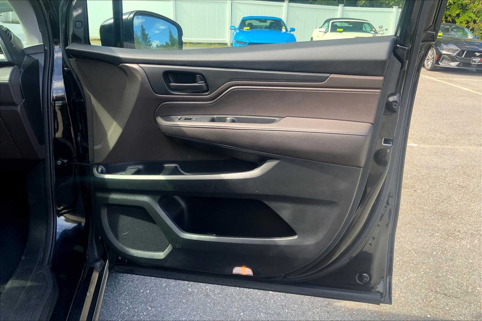 2020 Honda Odyssey EX-L photo 22