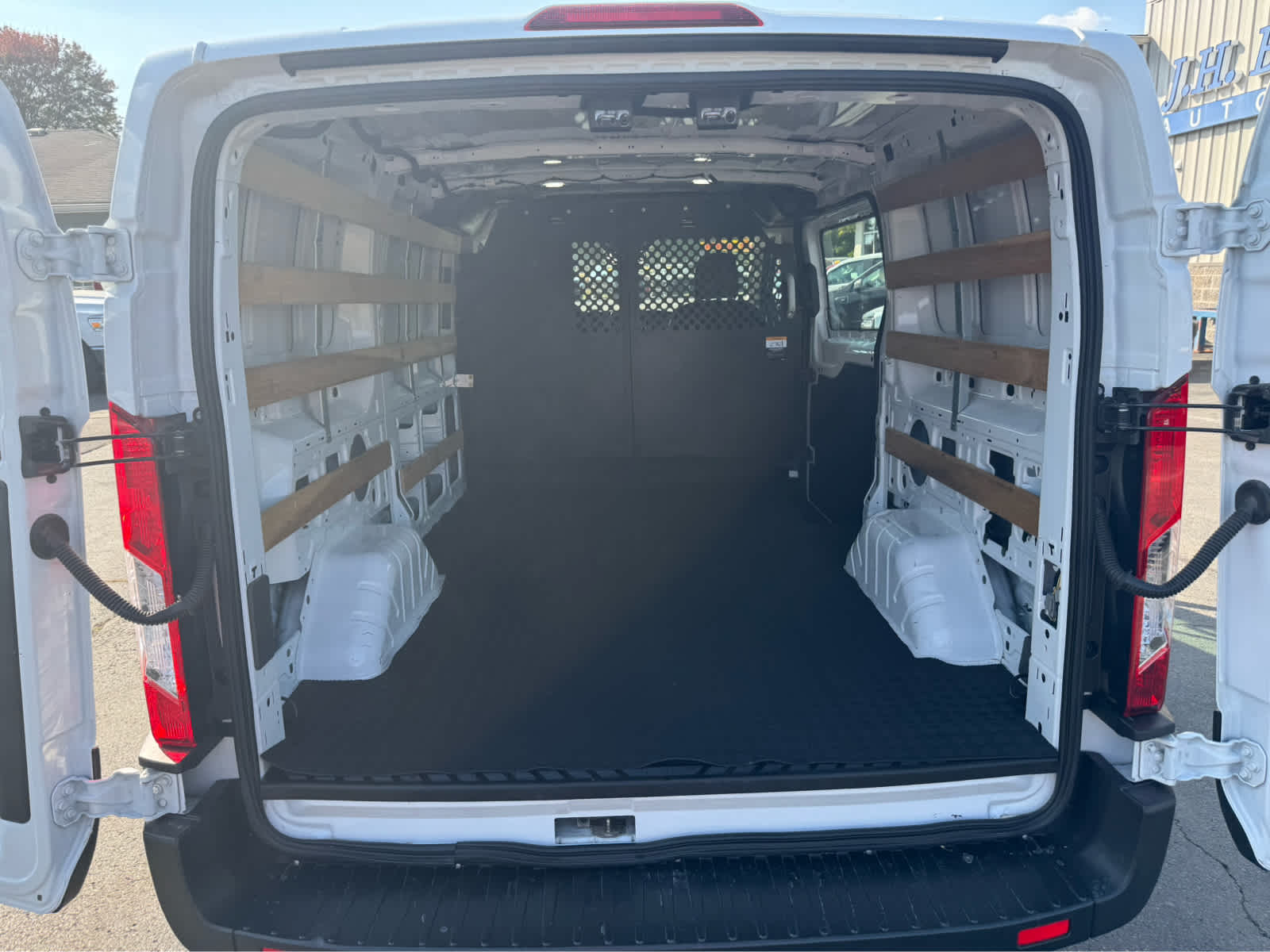 2023 Ford Transit photo 12