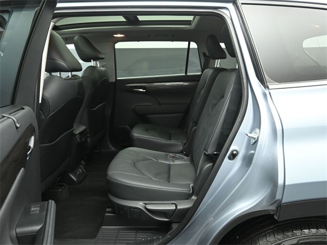 2023 TOYOTA HIGHLANDER - Image 21
