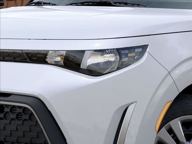 2025 Kia Soul LX photo 9