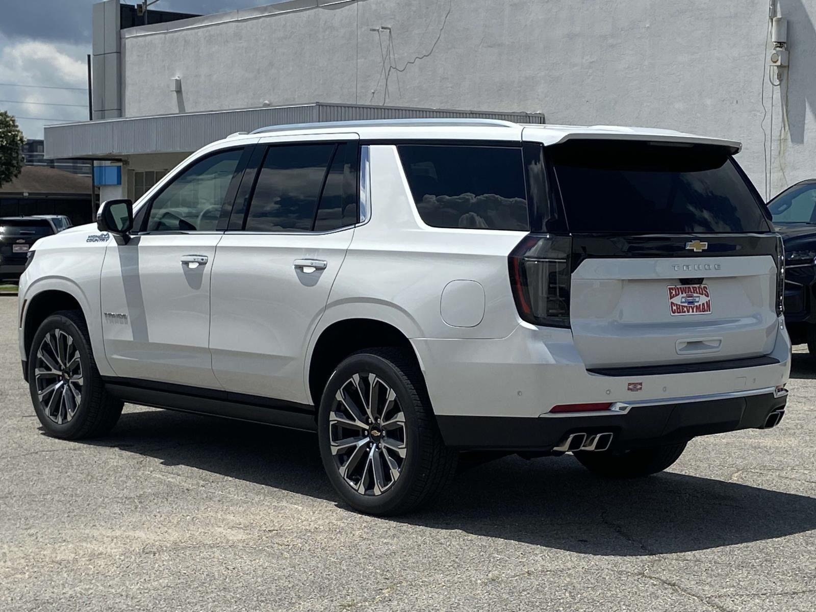 2025 Chevrolet Tahoe High Country photo 2