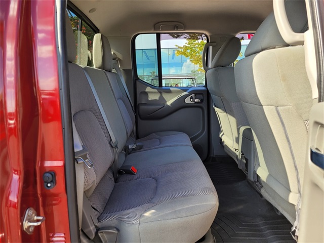 2019 Nissan Frontier SV photo 13