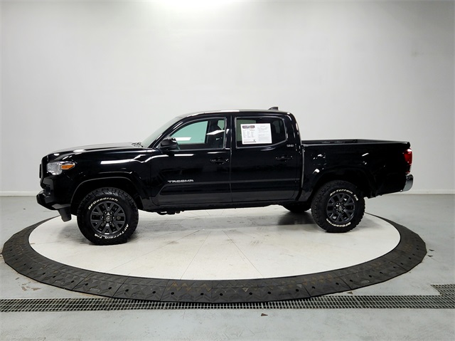 2023 Toyota Tacoma SR5 V6 photo 4