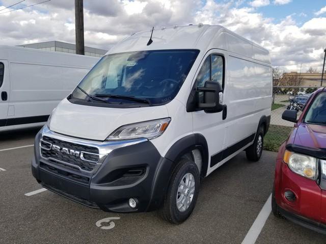 2025 Ram ProMaster 1500 Base Cargo Van photo 3