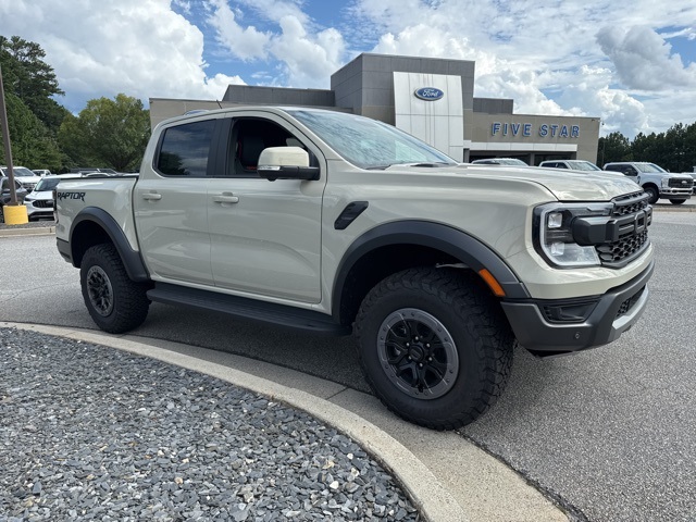 2025 Ford Ranger Raptor photo 2