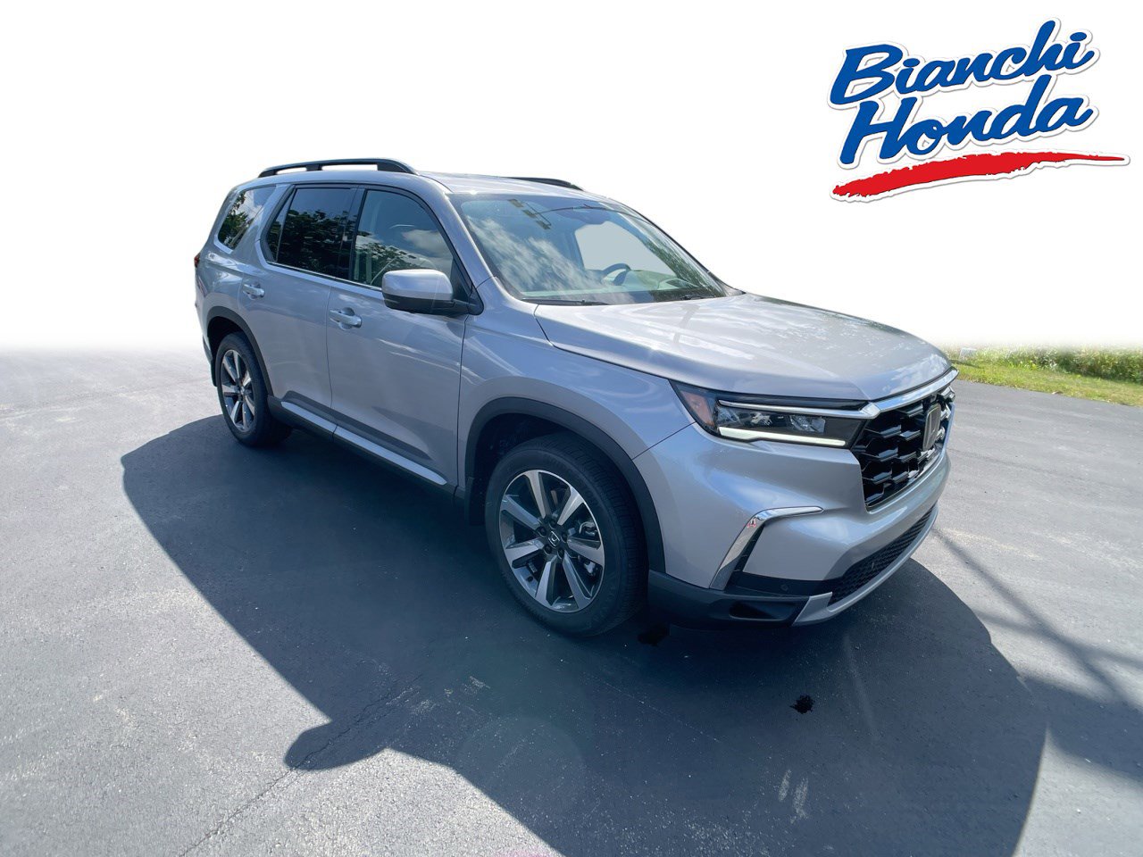2025 Honda Pilot Touring's photo