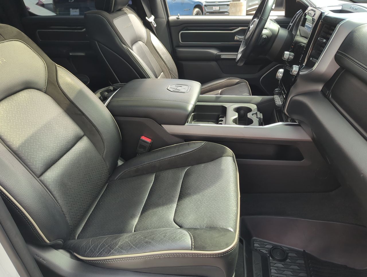2021 Ram 1500 Laramie photo 27