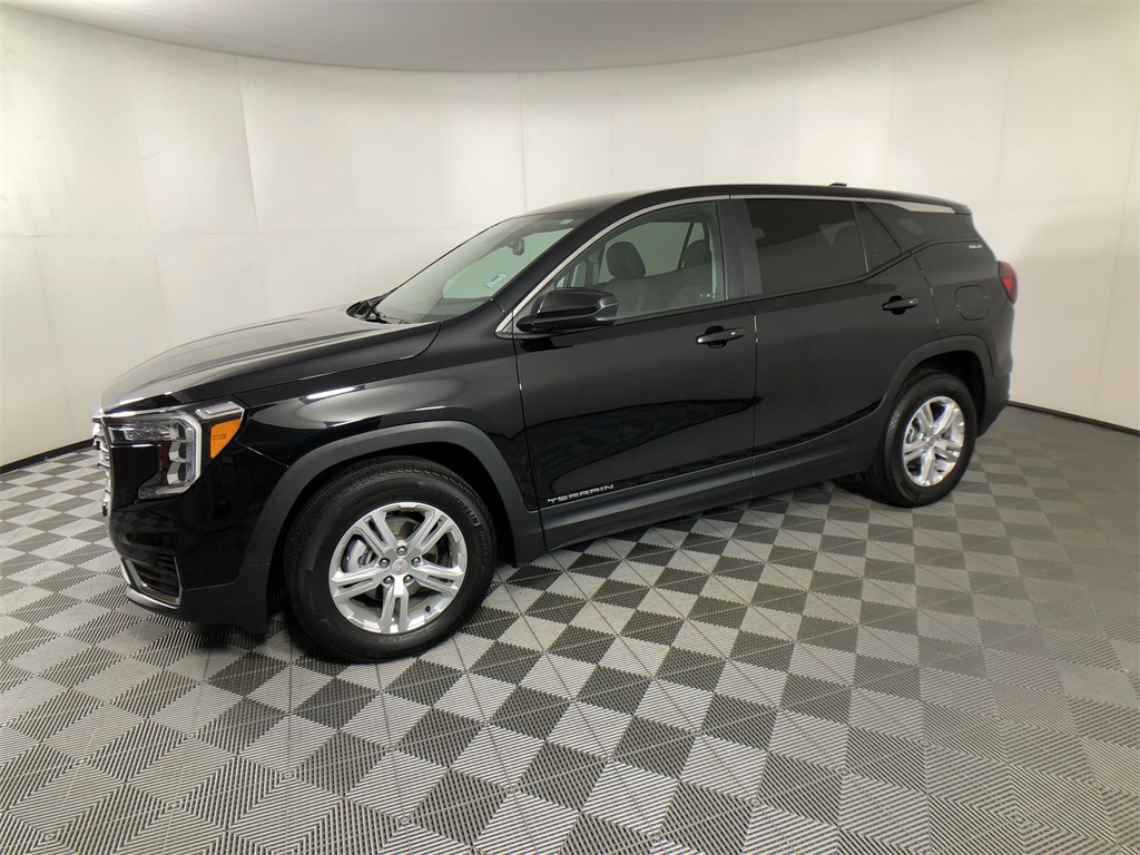 2024 Gmc Terrain SLE photo 5