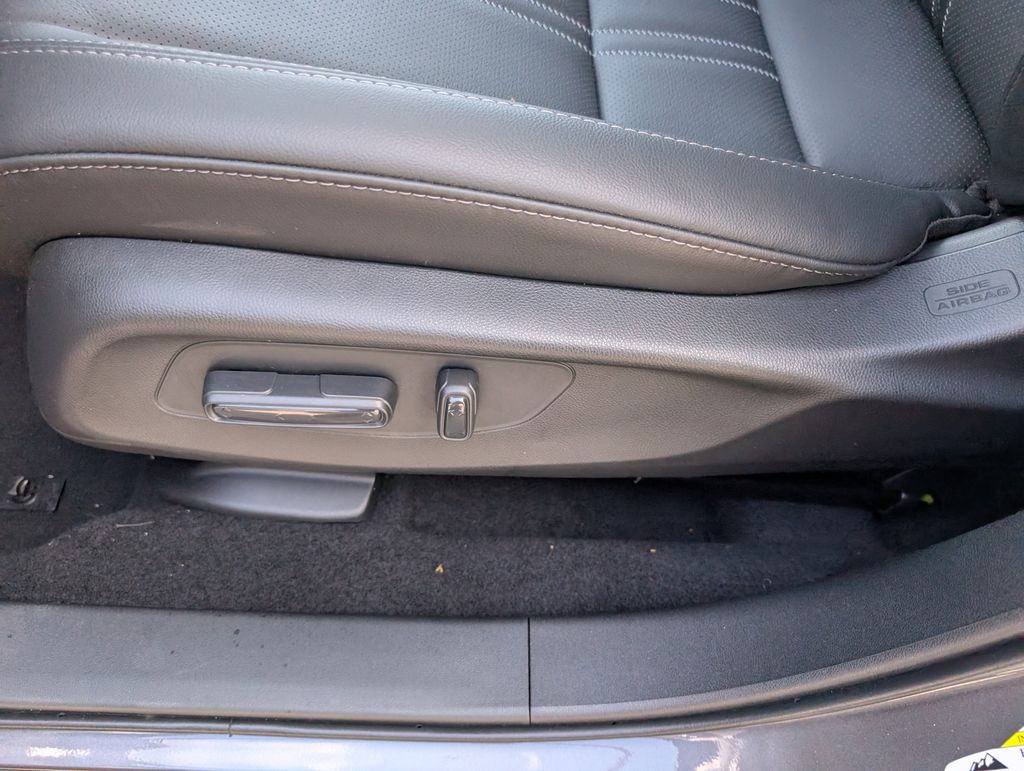 New 2025 Modern Steel Metallic Honda EX-L image 11