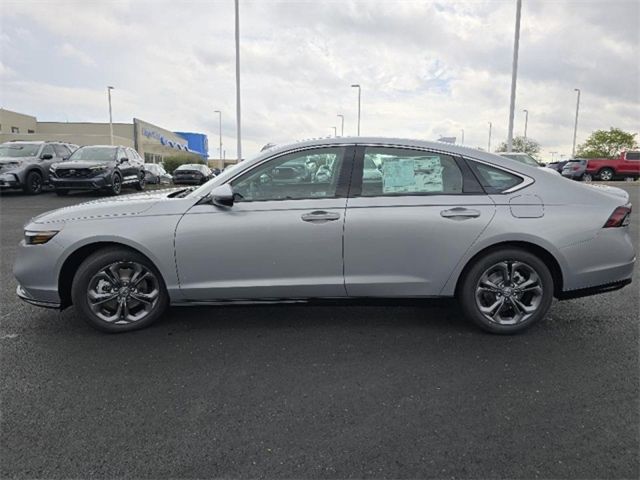 2025 Honda Accord Hybrid EX-L photo 5