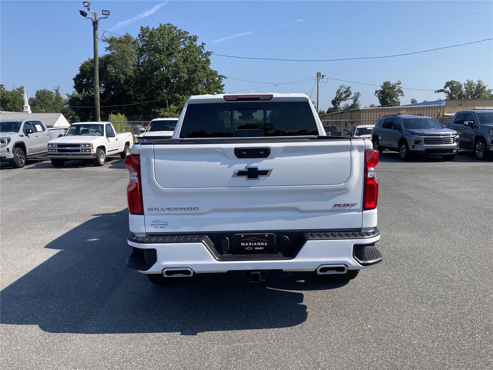 2026 Chevrolet Silverado 1500 RST photo 5