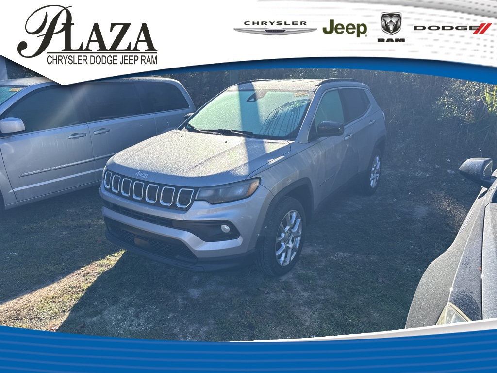 2022 Jeep Compass Latitude Lux's photo