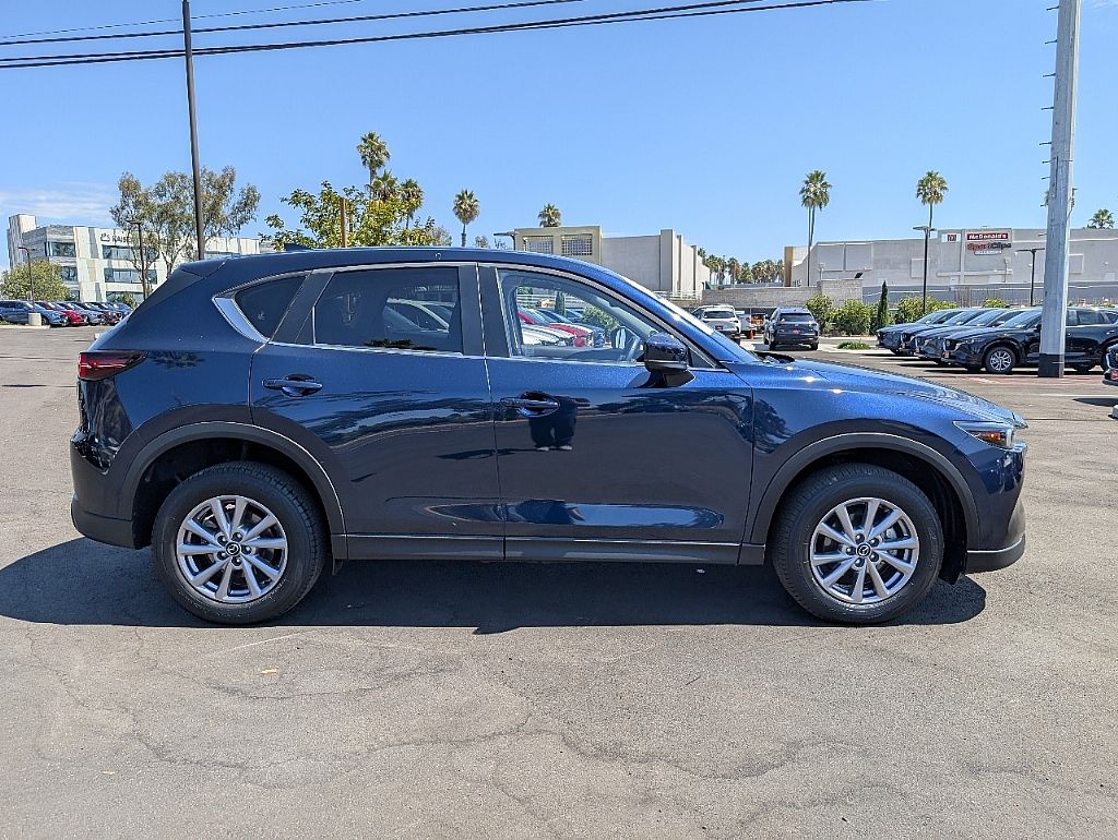 2023 Mazda CX-5 2.5 S Preferred photo 5