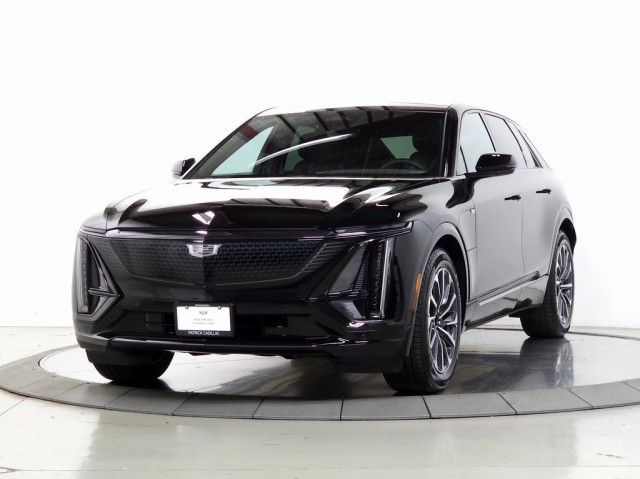 2025 Cadillac LYRIQ Sport 2