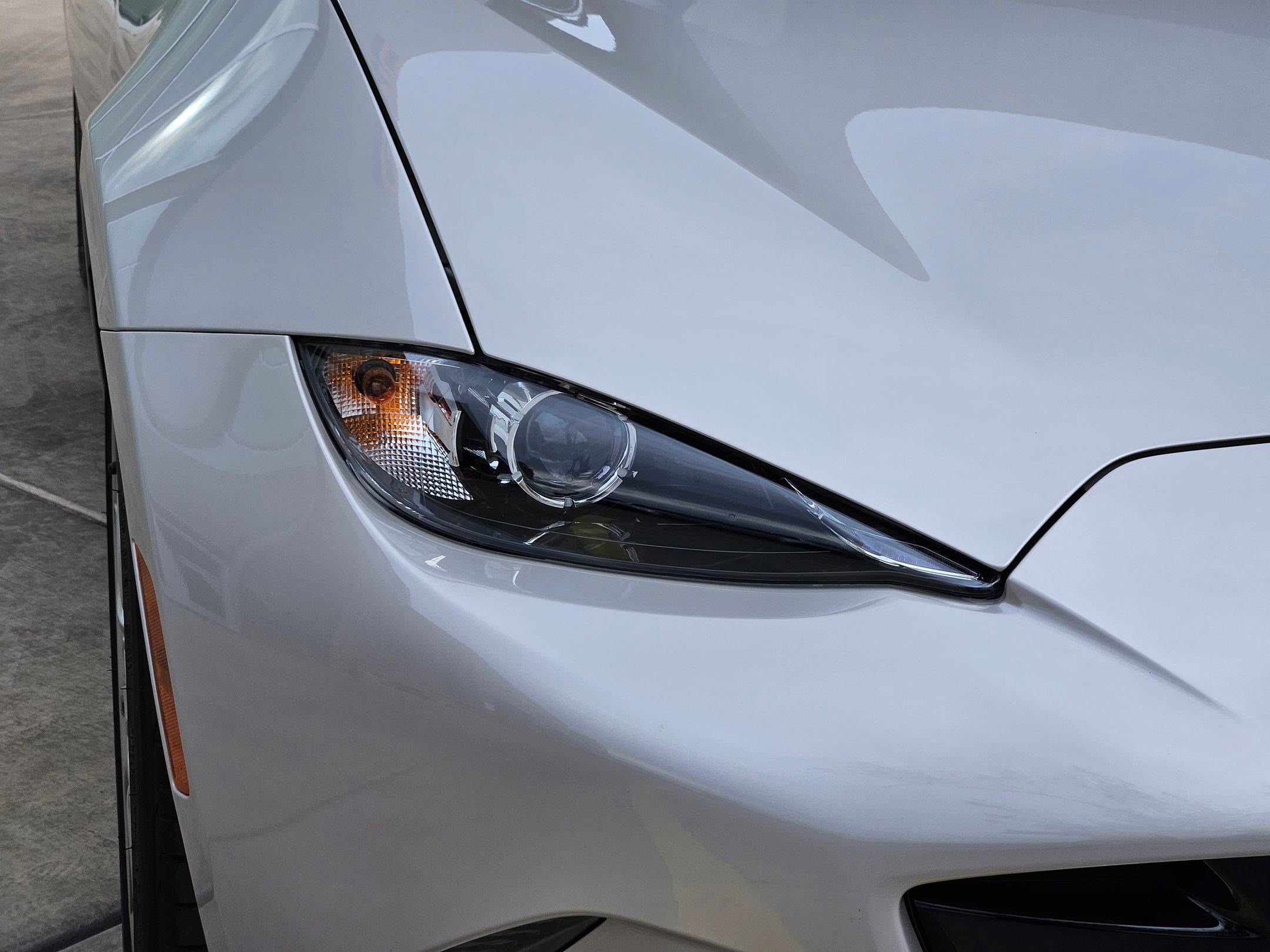2023 Mazda MX-5 Miata Miata RF Grand Touring photo 10