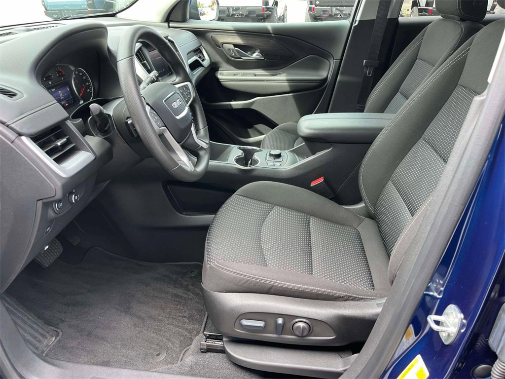 2023 Gmc Terrain SLE photo 25