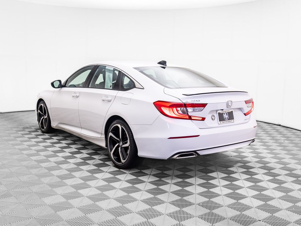 2022 Honda Accord Sport photo 2
