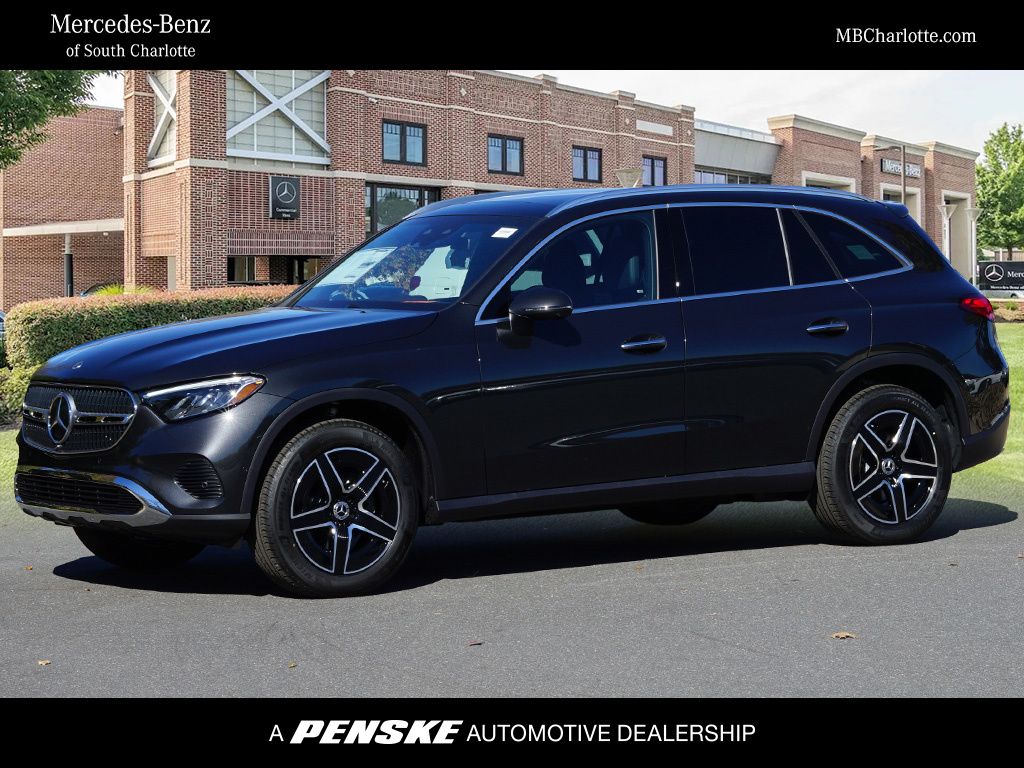 2026 Mercedes-Benz GLC Base's photo